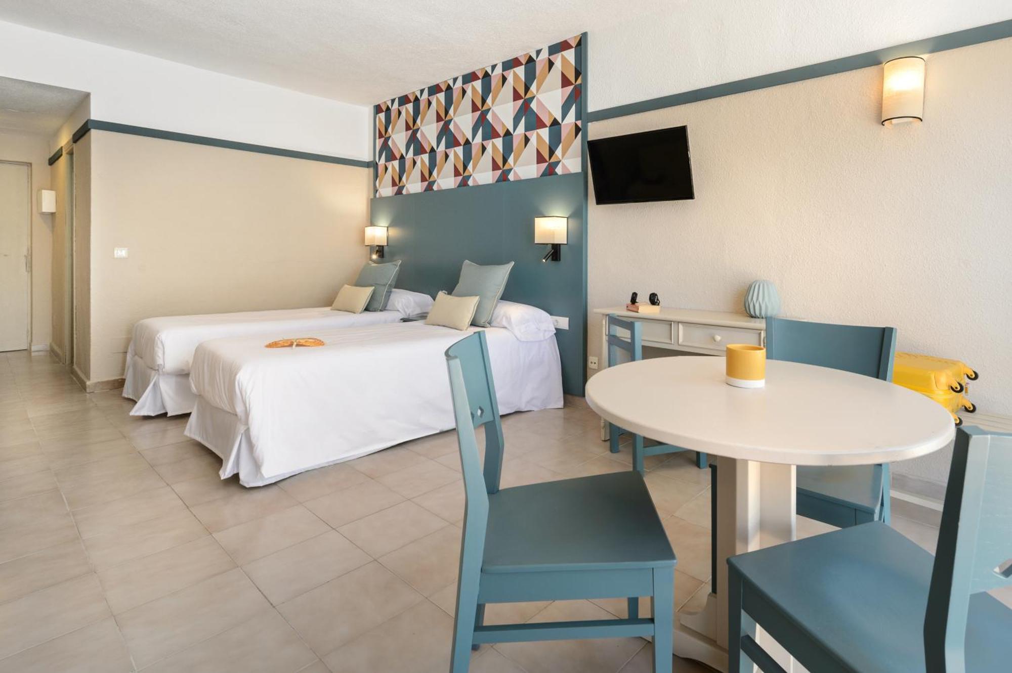 Aparthotel Vibra Club Maritim San Antonio  Eksteriør bilde